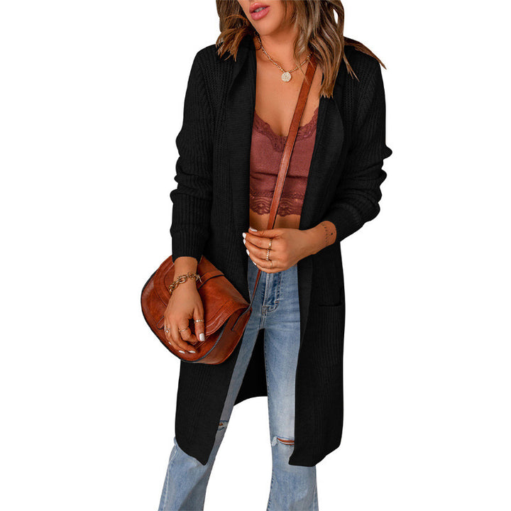 Ladies' cardigan with deep V-neckline and practical pockets Lune London