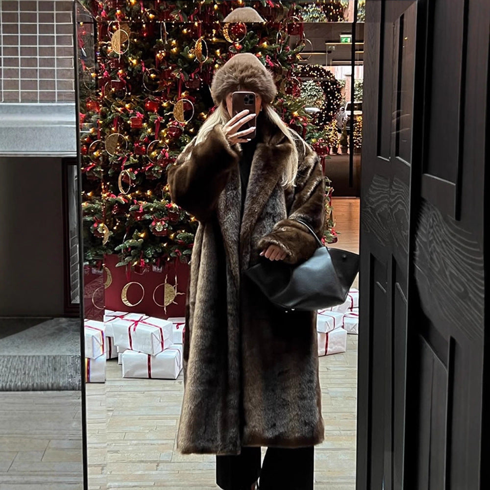 Women Luxurious Long Faux Fur Coat with Oversized Cut and Warming Lining Amarae