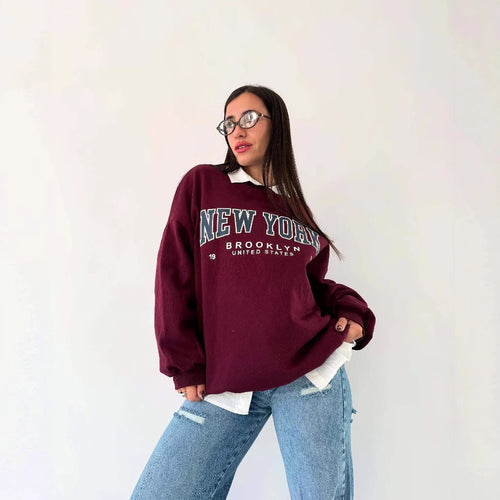 Women casual sweatshirt with creative New York print and oversized fit Amarae