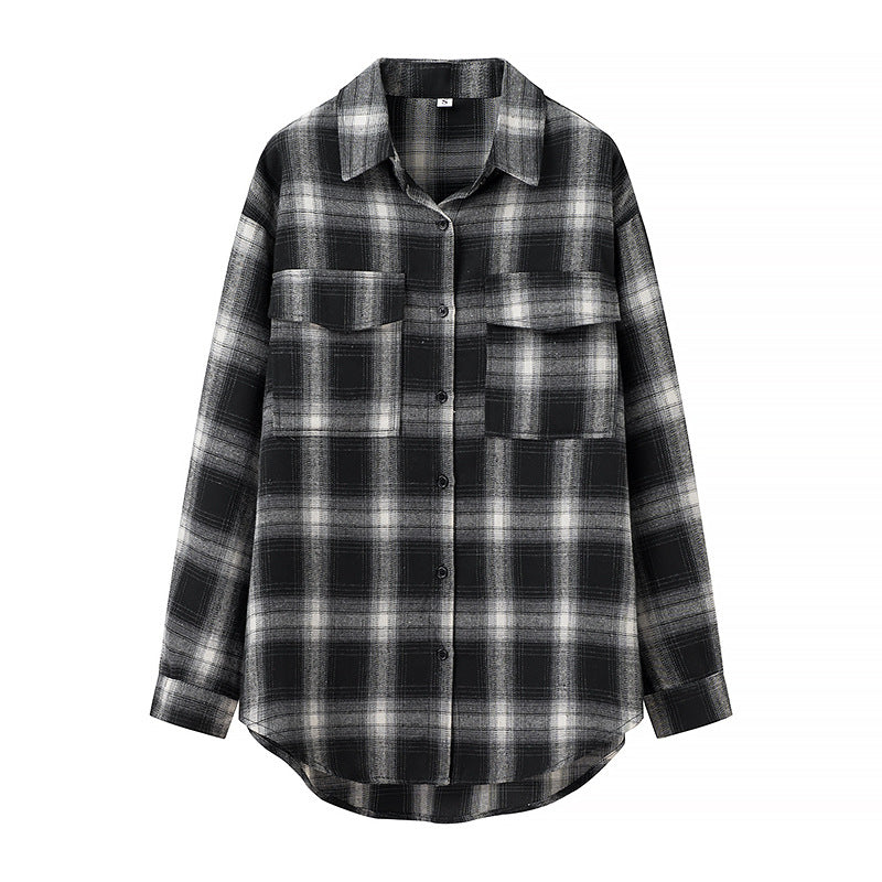 Chemise en flanelle pour femmes avec motif à carreaux et poches poitrine Chic & Stil