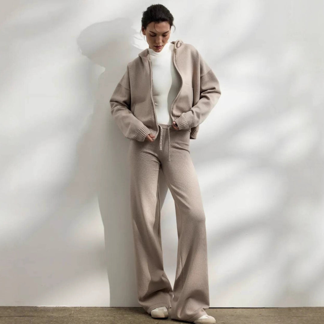 Casual knit outfit for women with hoodie jacket and comfortable palazzo pants Lune London