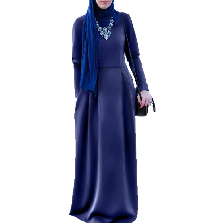 Elegant maxi dress for women with long sleeves and a flowy cut Lune London