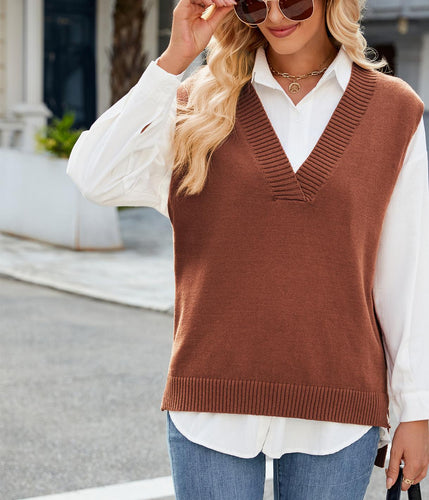 Women Elegant Knit Sweater Without Sleeves with V-Neck and Casual Cut Amarae