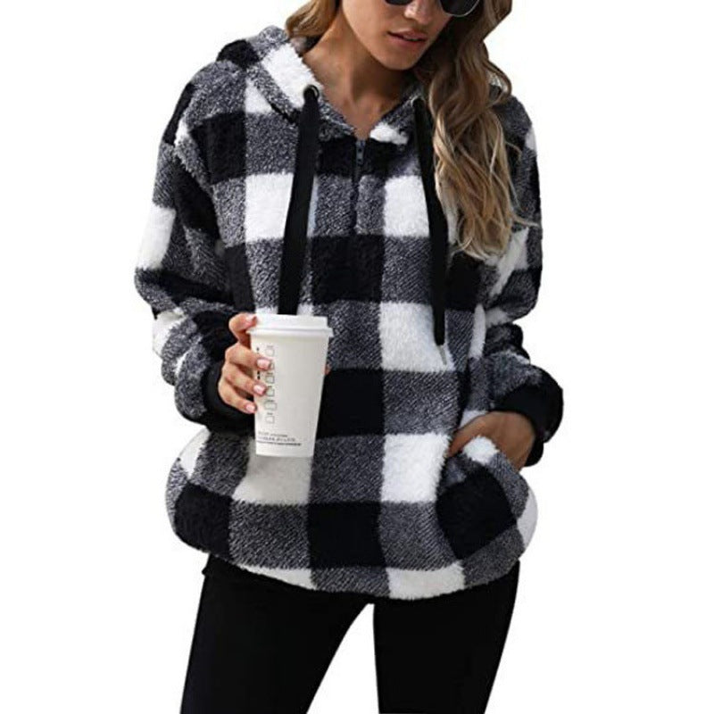 Plaid hooded sweatshirt for women with zipper and kangaroo pocket Lune London