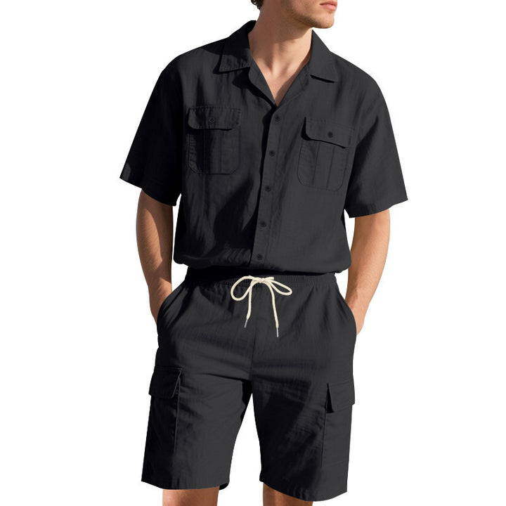 Tenue de loisirs pour hommes avec chemise décontractée et shorts cargo pratiques Lune London