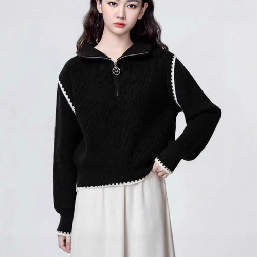 Knitted sweater for women with high collar and zipper Amarae