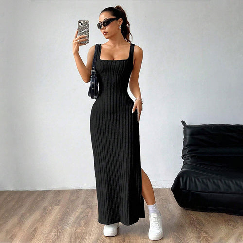 Robe maxi pour femmes avec motif à côtes élégant et fente latérale Chic & Stil