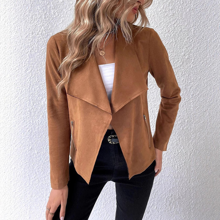 Elegant velvet jacket for ladies with asymmetric lapel and zippered pockets Lune London