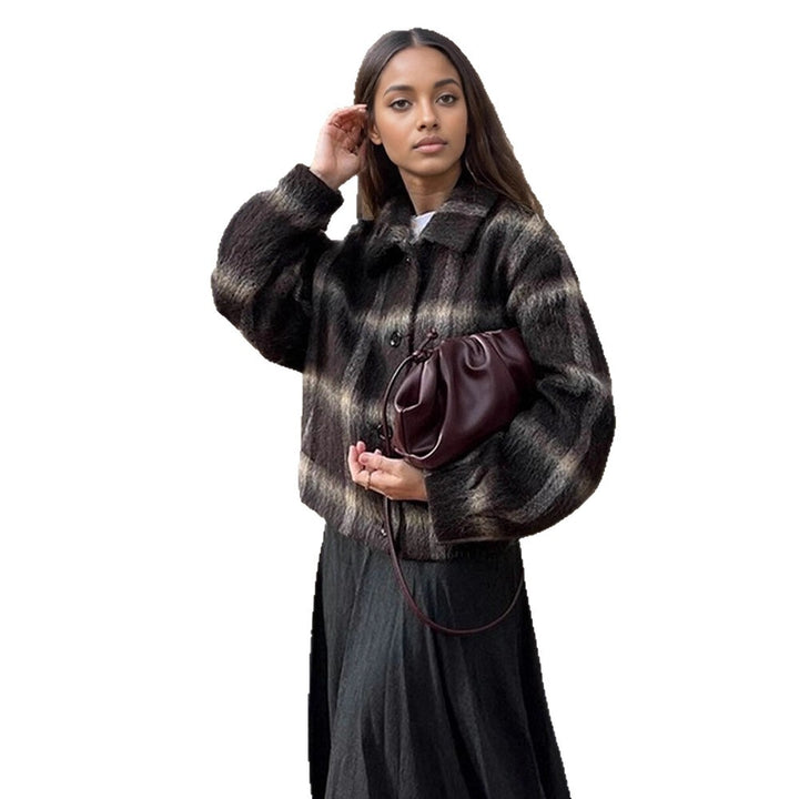 Women's short jacket in checked faux fur boxy cut with shawl collar Amarae