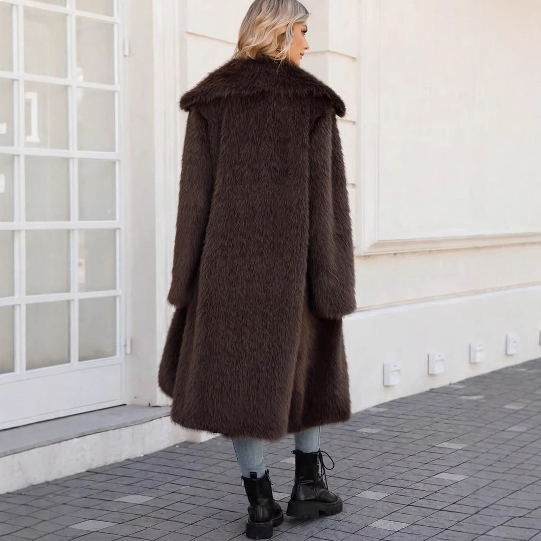 Ladies oversized soft coat with modern cut Amarae