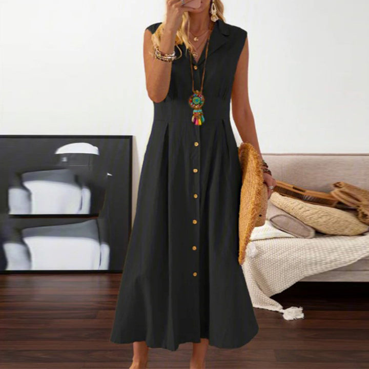 Maxi dress for women with button placket and versatile cut Lune London