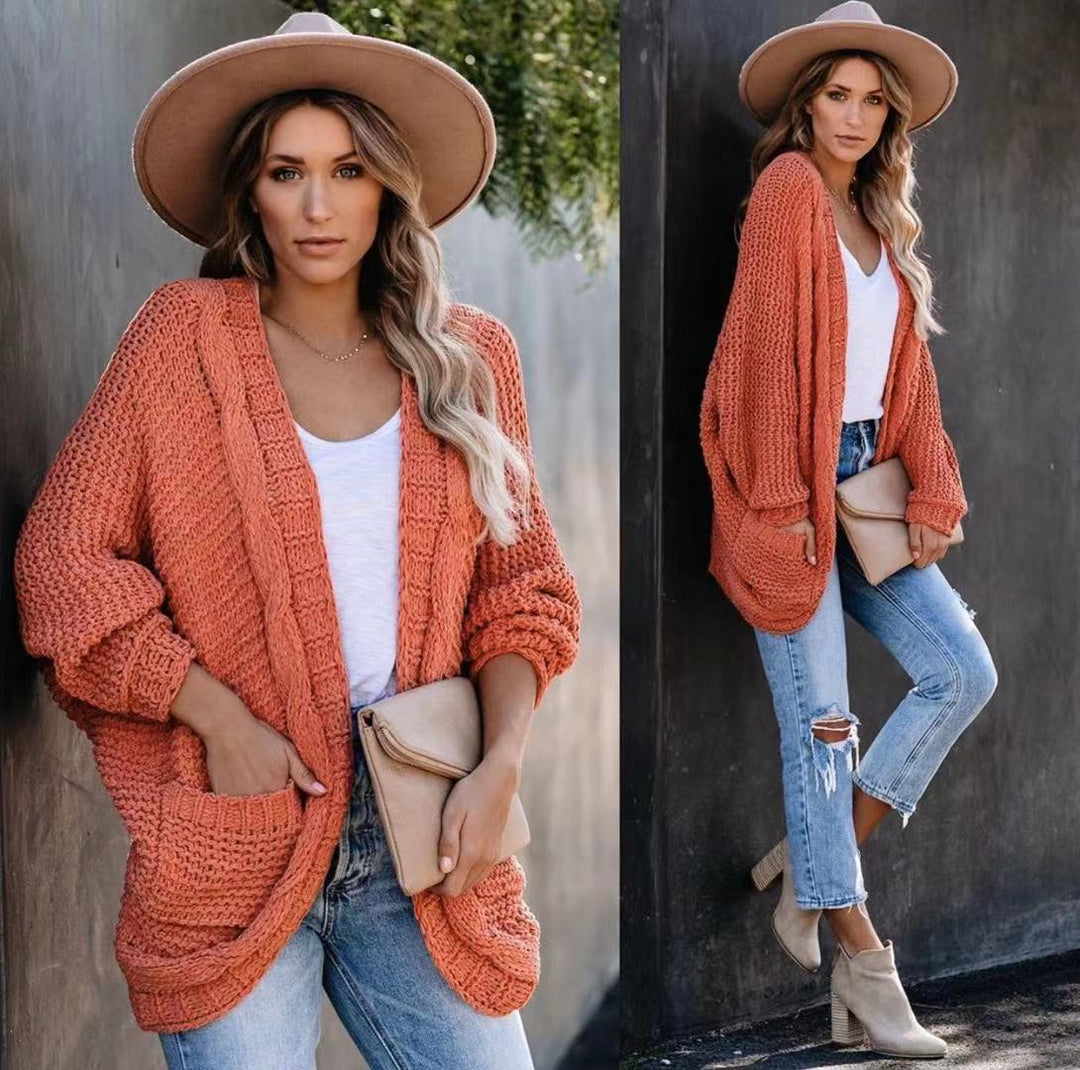 Women chunky knit cardigan with open pockets and relaxed fit Lune Londonl