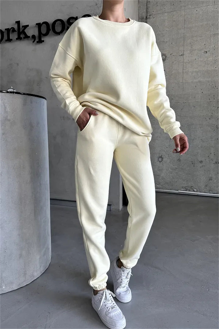 Amarae Comfortable Fleece Jogging Set for Women