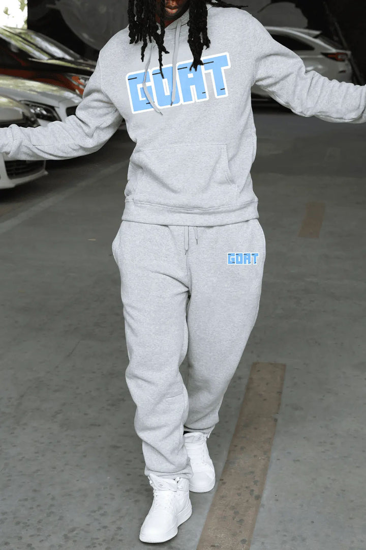 Sporty set for women with relaxed hoodie and comfortable joggers Lune London