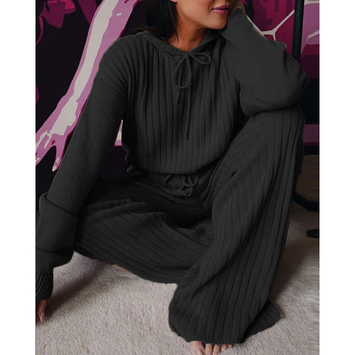 Ensemble confortable de pull et pantalon pour femmes Chic & Stil