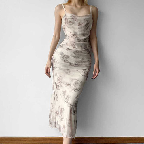 Elegant maxi dress for women with refined ruffle details and a chic floral print.