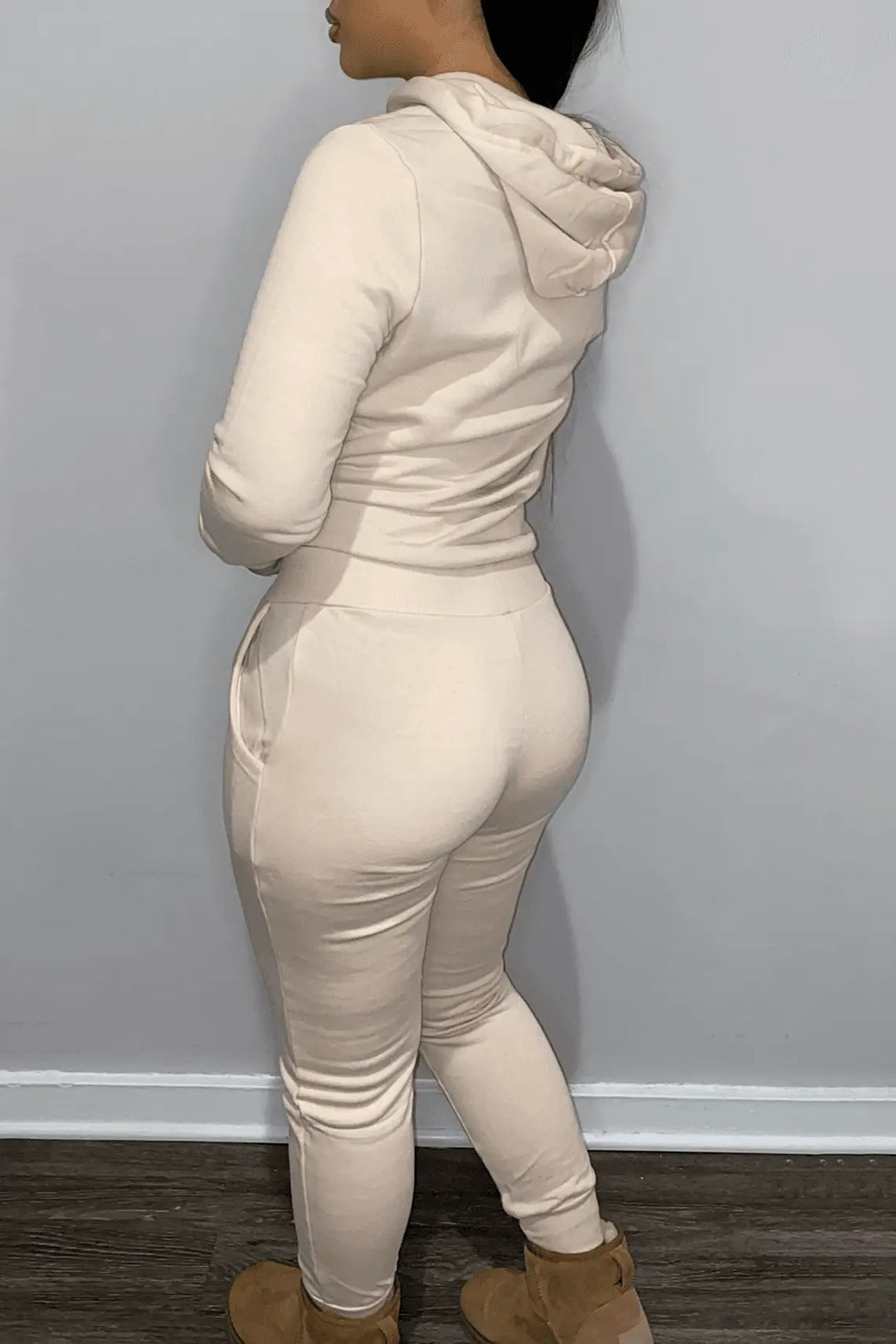 Women's sweatshirt and jogging pants set with a cute bunny pattern Lune London