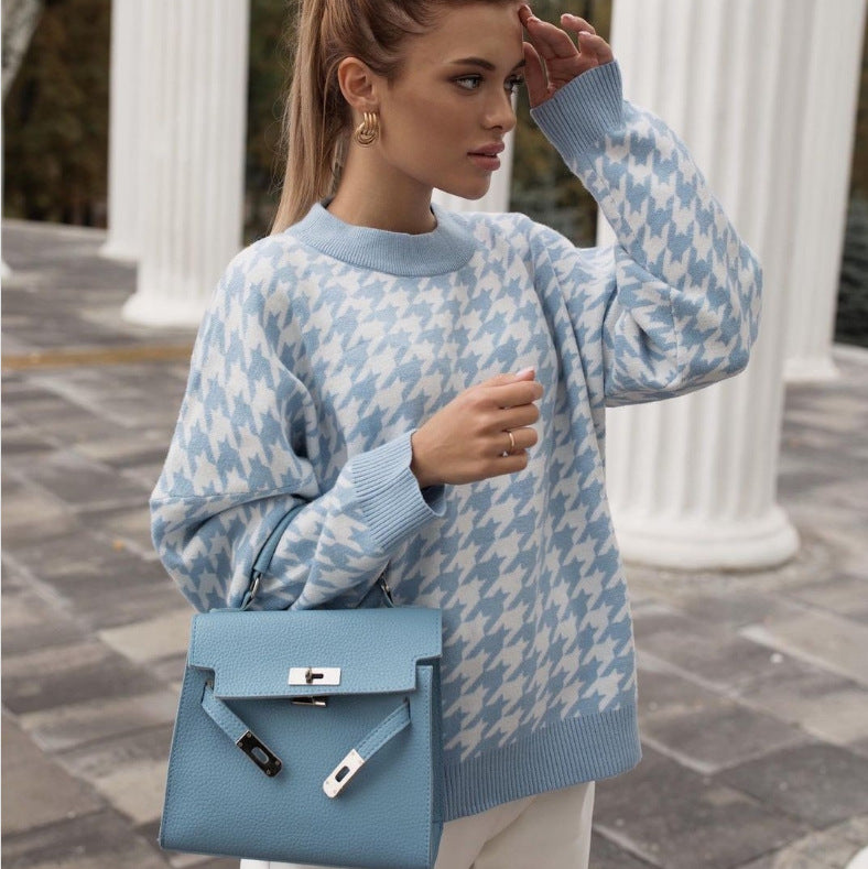 Pull en tricot surdimensionné pour femmes avec un motif pied-de-poule moderne et une coupe décontractée Chic & Stil