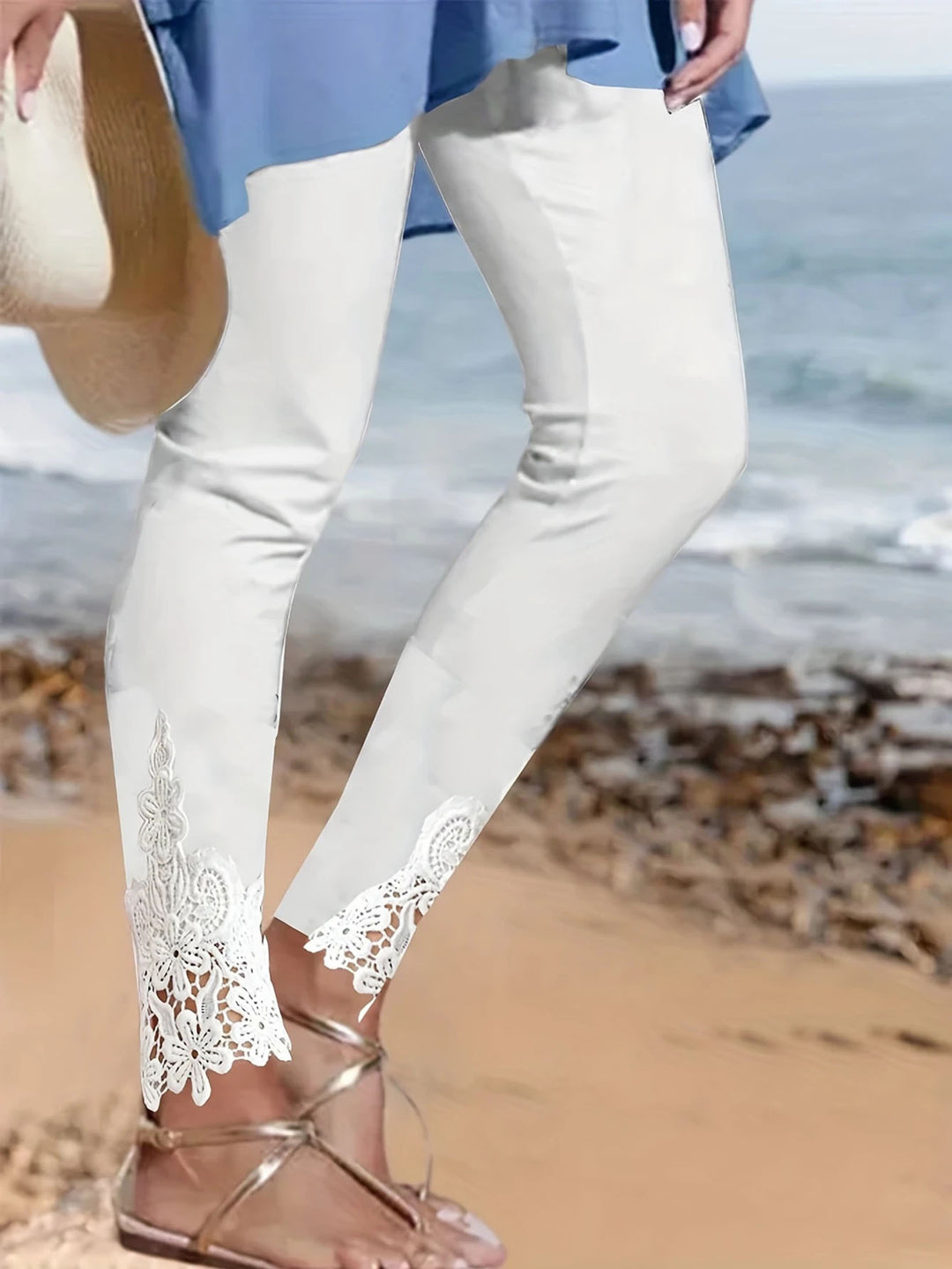 Leggings for women with lace hem and elastic waist Lune London