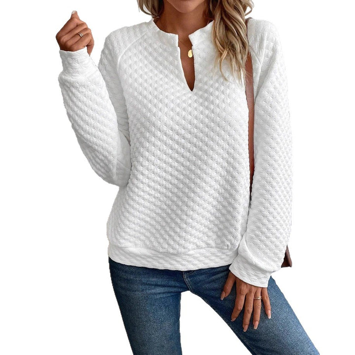 Knit sweater for women with a textured pattern and a fashionable V-neck Lune London