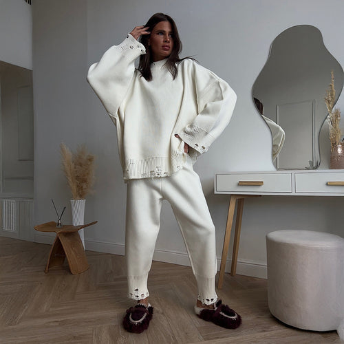 Wide knitted set for women with refined details Amarae