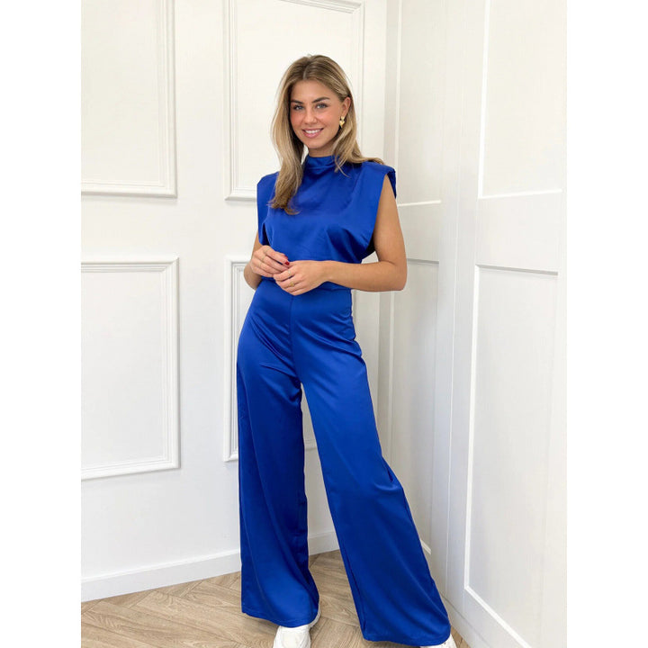 Ladies elegant jumpsuit with straight legs and high collar Lune London