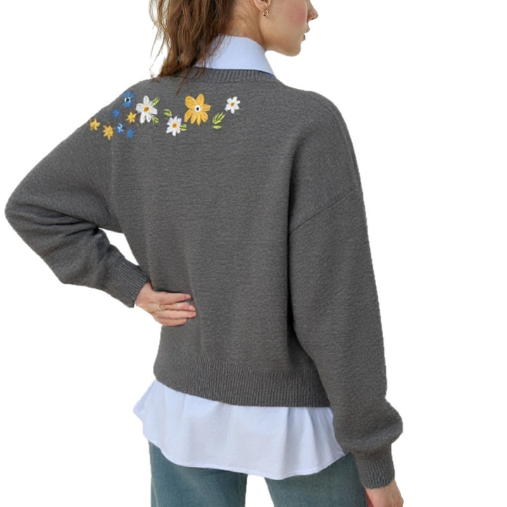 Pull décontracté pour femmes avec broderie florale et coupe ample Chic & Stil