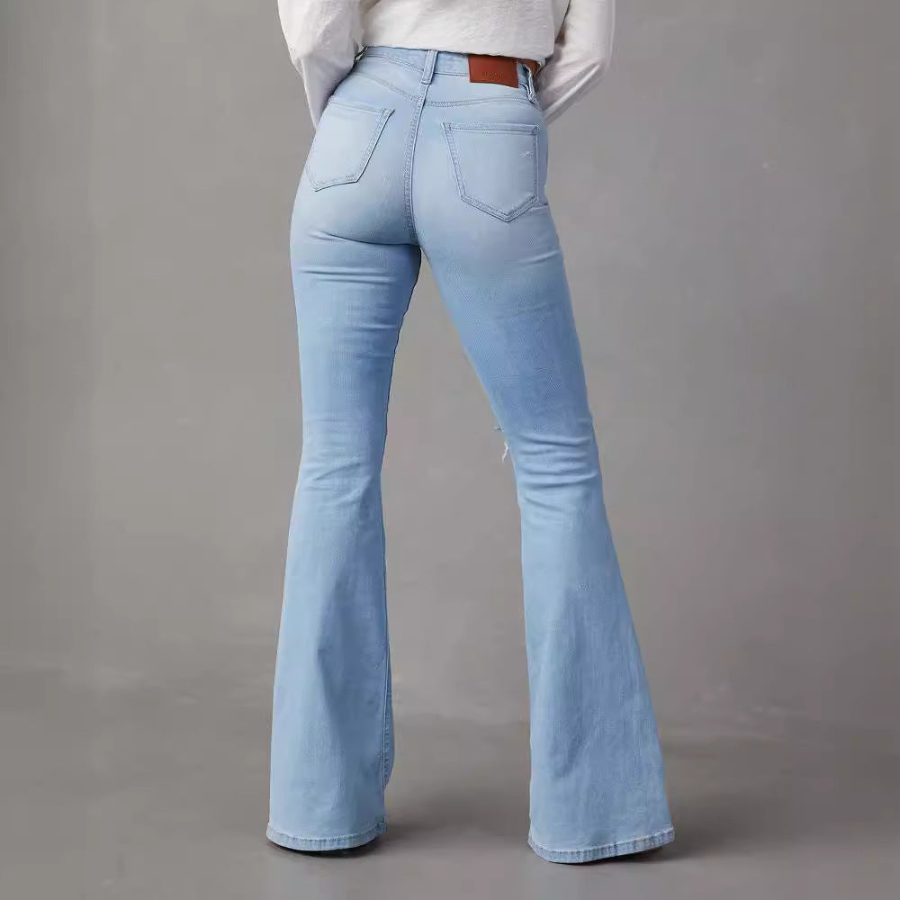 Flared jeans for women with trendy Destroyed effect Chic & Stil