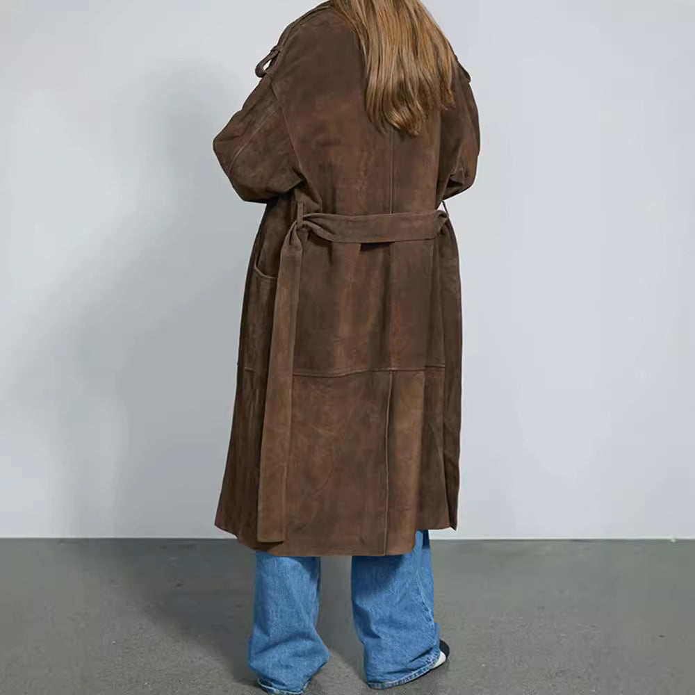Ladies elegant suede trench coat with generous cut Lune London