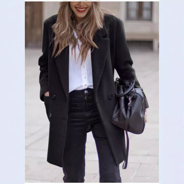 Elegant wool coat for women Amarae