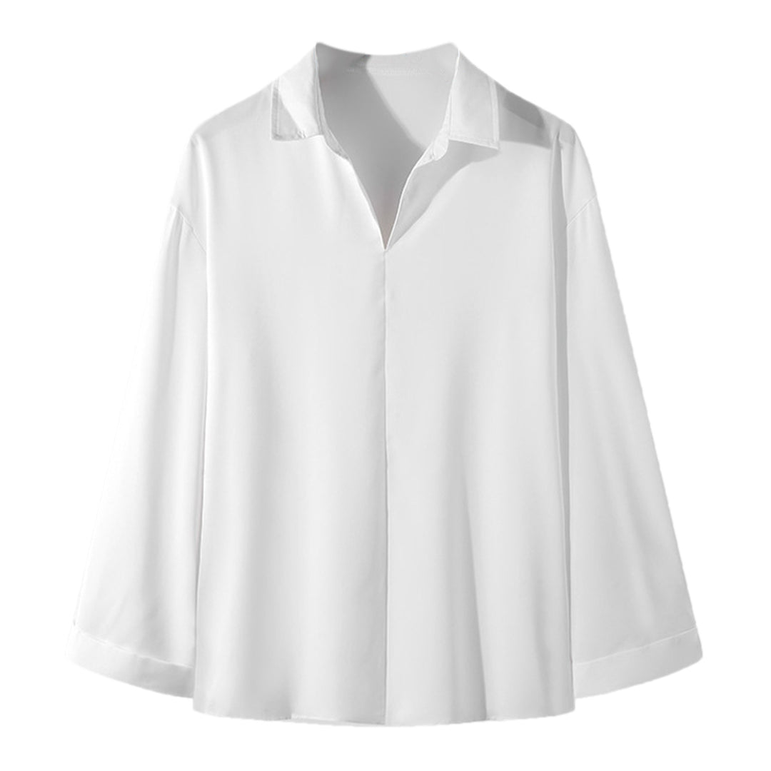 Women Elegant long sleeve blouse with a modern collar and a flowy cut Lune London
