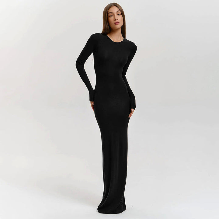 Women Elegant Long Sleeve Maxi Dress with Shaping Cut and High Comfort Lune London