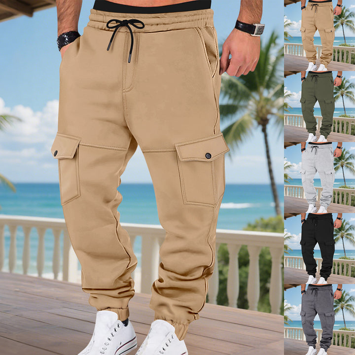 Men's cargo joggers with practical side pockets and elastic waist Lune London