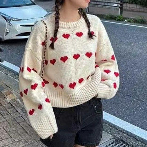 Women’s sweater with heart pattern and casual cut Amarae