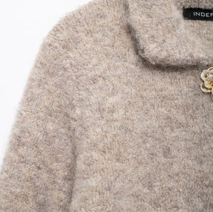 Elegant wool jacket for women with decorative flower buttons Lune London