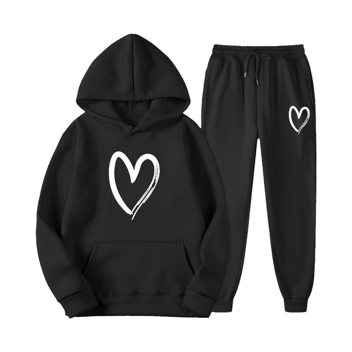 Women's sweatsuit with kangaroo pocket and heart-shaped print Lune London