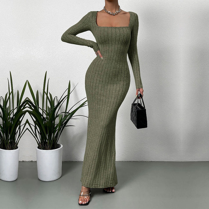 Robe maxi à manches longues pour femmes dans un design côtelé élégant Chic & Stil