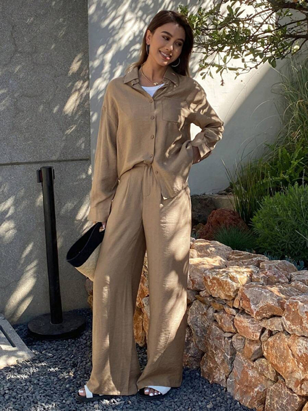 Women's Comfortable Lounge Set made of light fabric with elegant details Lune London
