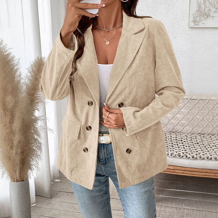 Velvet blazer for women with double-breasted buttons and elegant cut Lune London