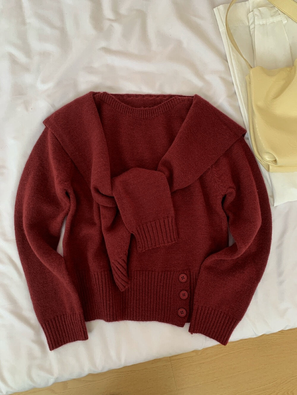Pull élégant pour femmes avec col amovible Chic & Stil