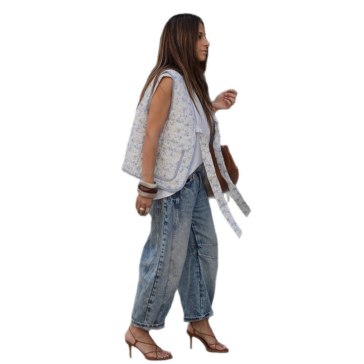 Women Spacious Leather Shopper with Curved Silhouette and Magnetic Closure Amarae