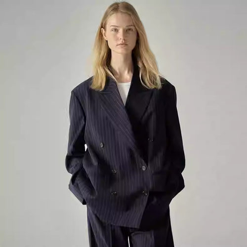 Blazer de costume rayé élégant pour femmes Chic & Stil