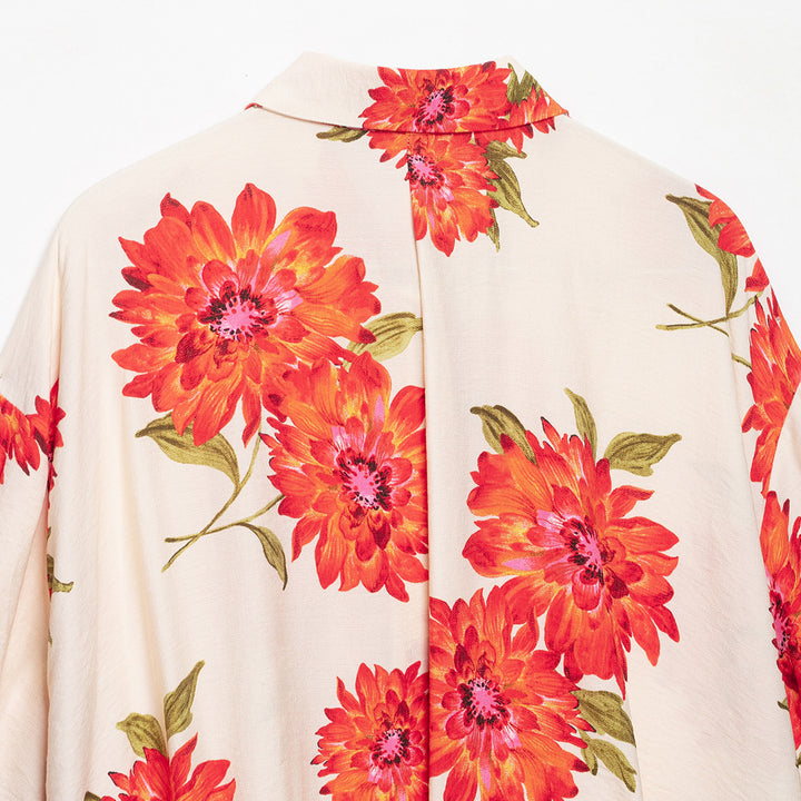 Women's oversized shirt blouse with large floral print, lapel collar and continuous button placket Amarae