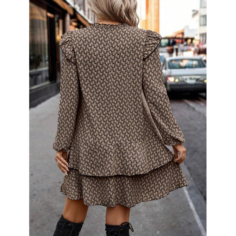 Leisure dress for women with a romantic ruffle design and a keyhole neckline Lune London