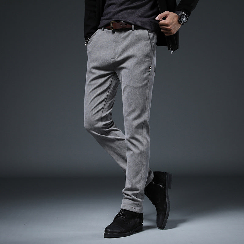 Elegant and slim chino pants for men Lune London