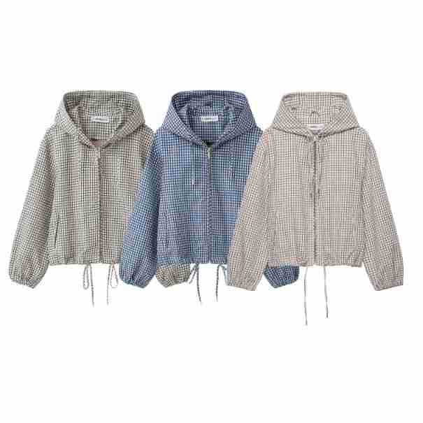 Women Checked Cropped Hoodie with Drawstring and Zipper Amarae