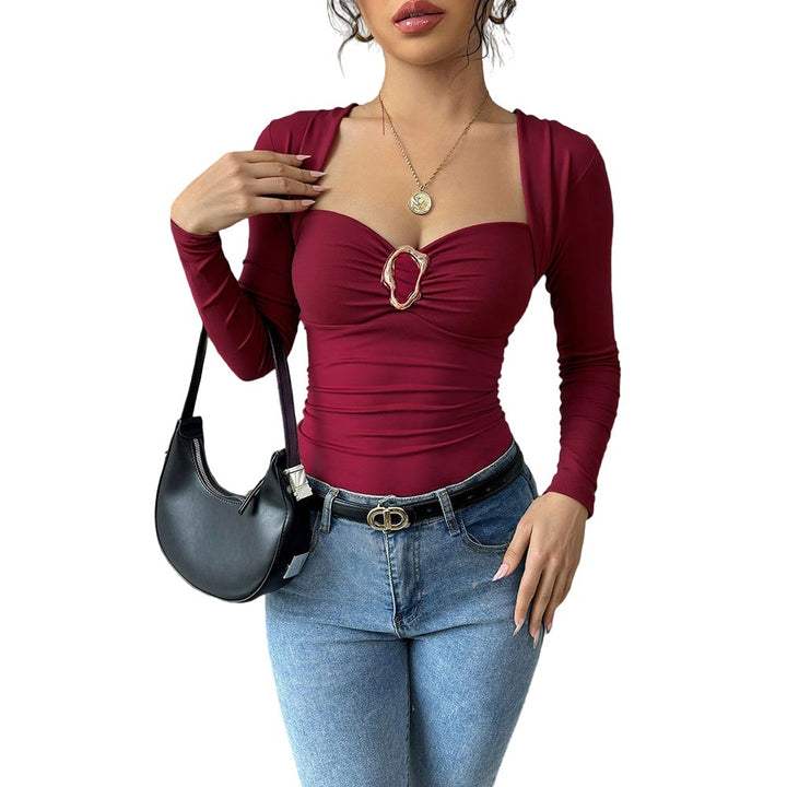 Body ajusté pour femmes avec un élégant décolleté en cœur et des détails drapés Chic & Stil