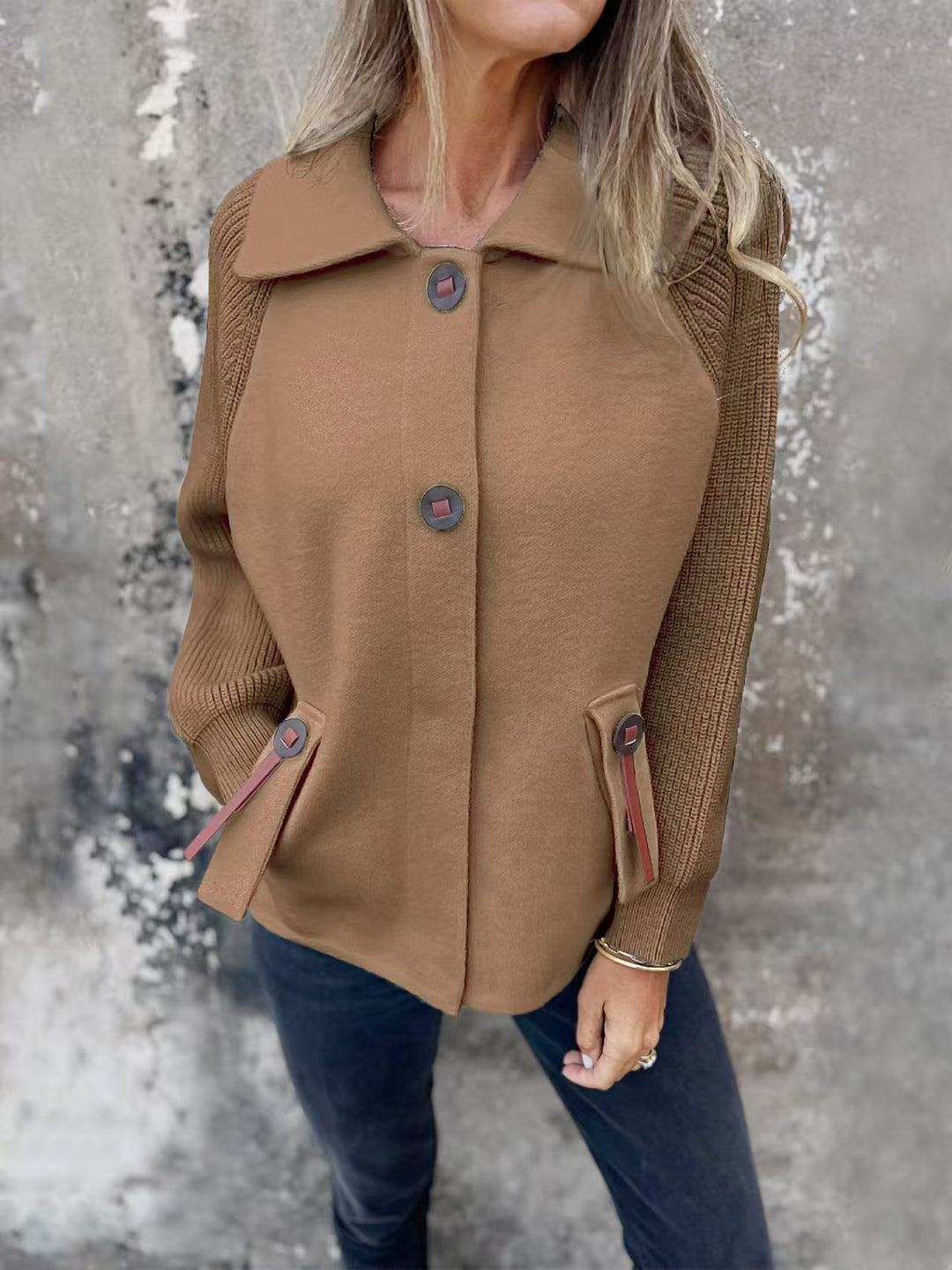 Women’s leisure jacket with structured design and practical pockets Lune London
