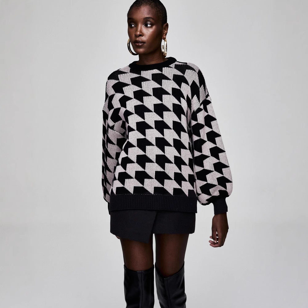Geometric knit sweater for women with a casual fit and trendy bell sleeves Lune London