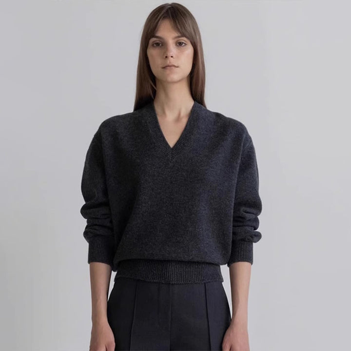 Pull décontracté pour femmes en V en matériau doux Chic & Stil
